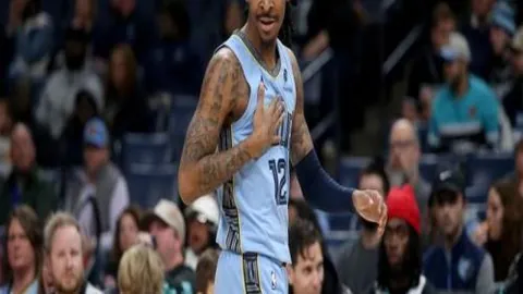 曼联2-1逆转水晶宫，B费双响库尼亚造点